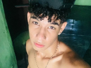 Sexo por webcam con Santiagotwink