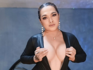 Webcam sex con Sanyawhite