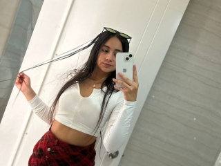 Sexo por webcam con Sara_Ss