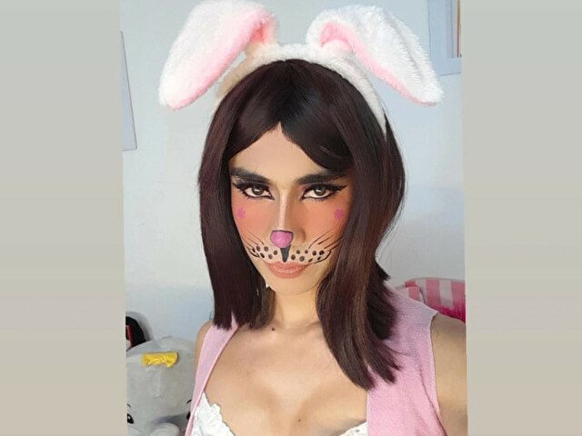 SaraAdams's profiel - Afbeelding n°7