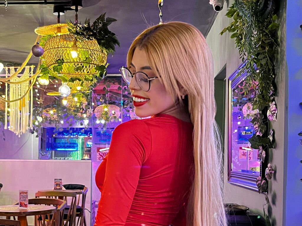 Profil de Saraanarvaez - Photo n°1