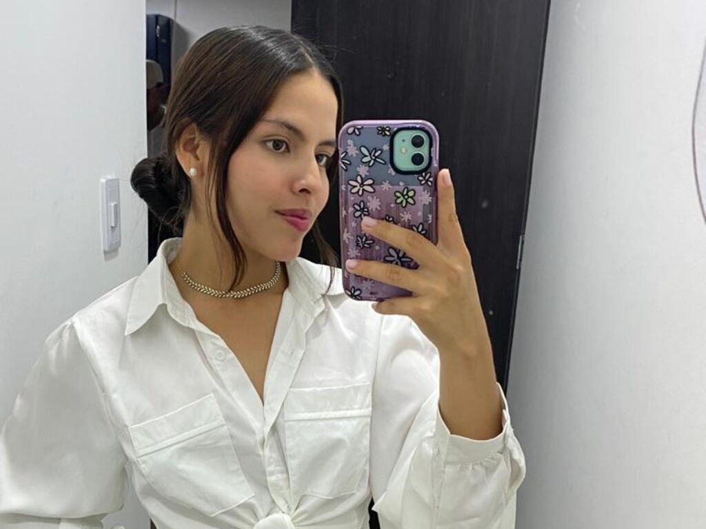 Sarahlanne's profile - Image n°1