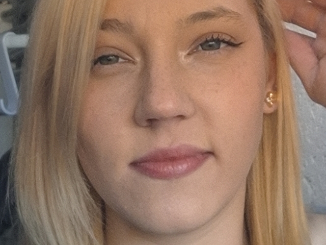 Sarahsexdoll's profile - Image n°3