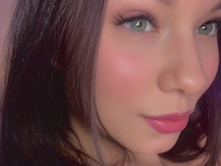 Sexo por webcam con Sashaakross