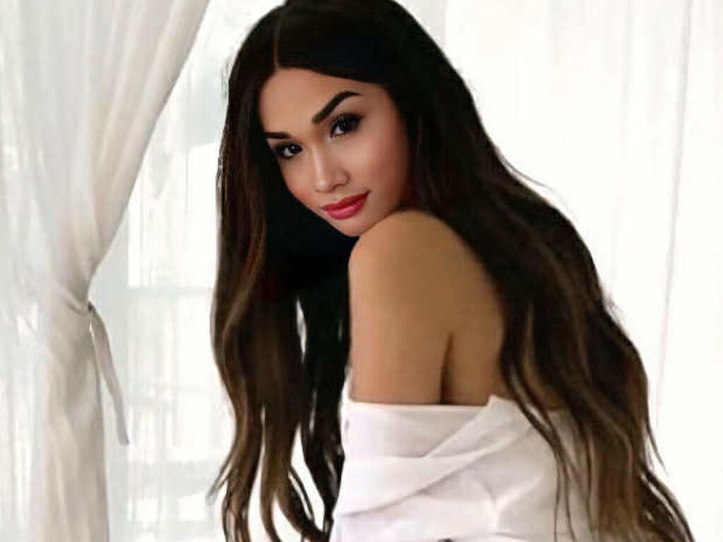 SashaHale's profile - Image n°1