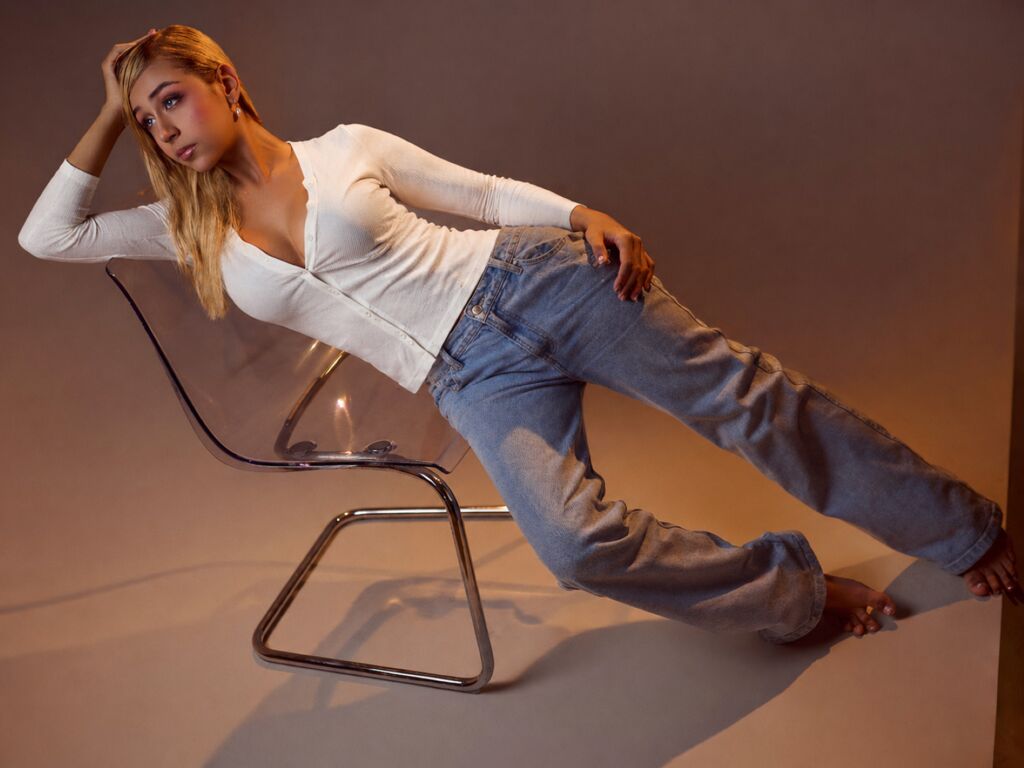 Sashanavikova's profile - Image n°1