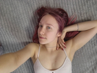 Sexo por webcam con Sayllisellis