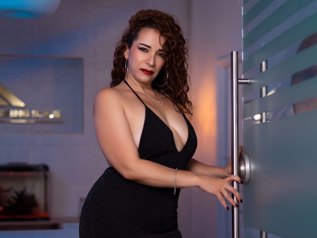 Scarlethvegas's profile - Image n°4