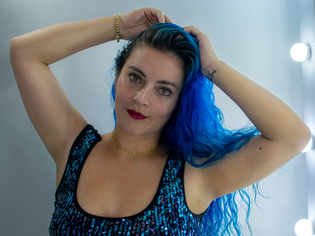 Scarlettblue's profile - Image n°1