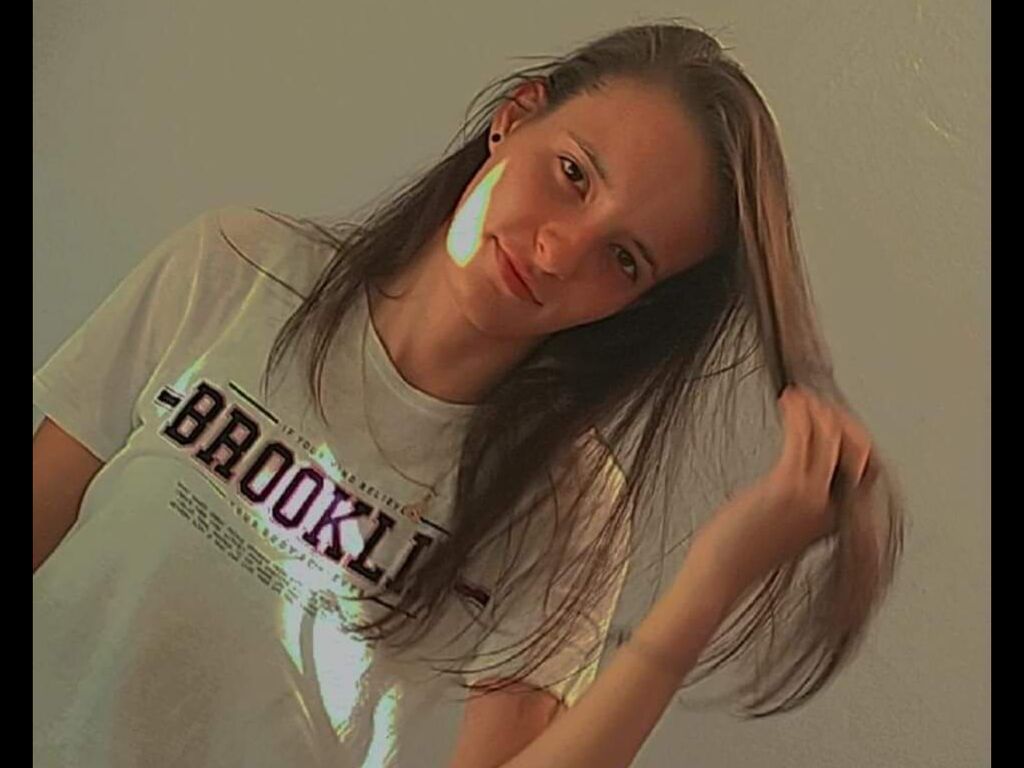 Profil de Scarlettleroux - Photo n°0