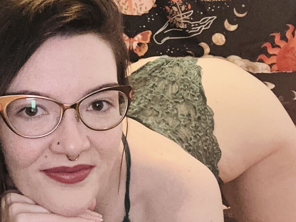 Profil de Scarlettstjames - Photo n°0