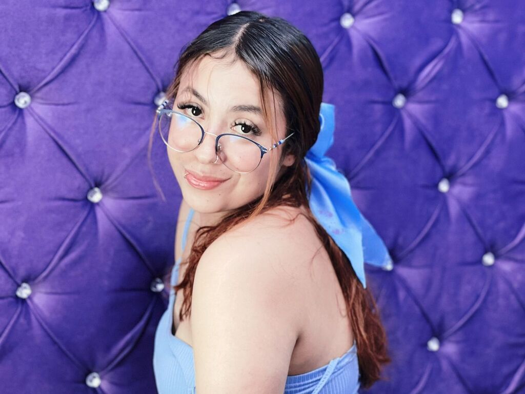 Profil de Scarlettthomp - Photo n°1