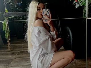 Sexo por webcam con Selenadazy