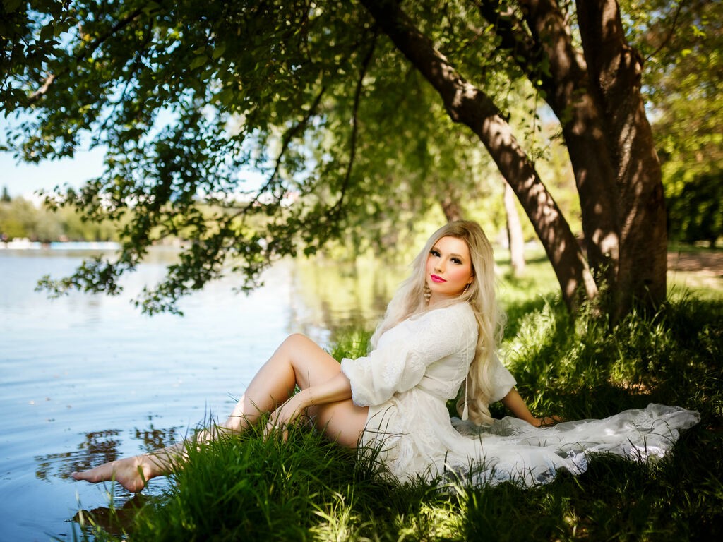 Selenaselin's profile - Image n°1