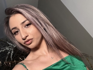 Webcam sex con Serayarose