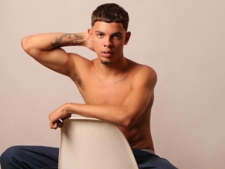 Sexo por webcam con Sexy_Kfxx