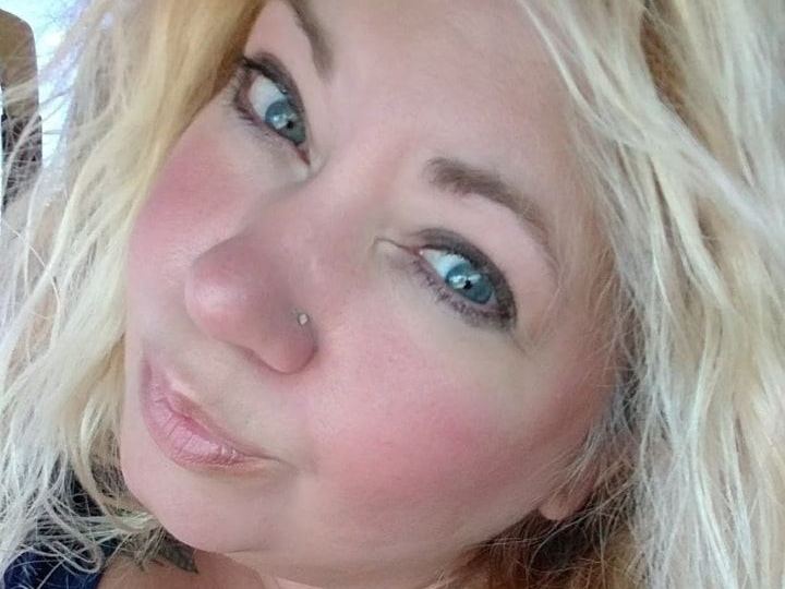 Sexynaughtymilf's Profil - Bild n°0