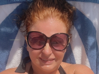 Webcam sex with Sexyred83