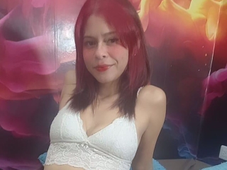 Live Sex Sexyssophia69