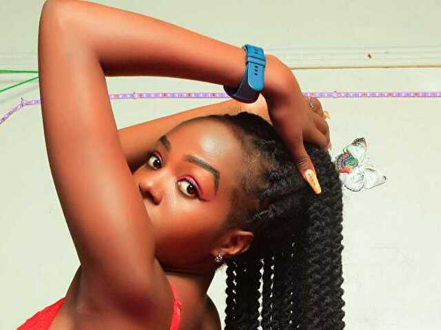 Perfil con Sexytyra - Imagen  n°7