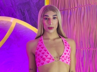 Sexo por webcam con Sexyvikixxx