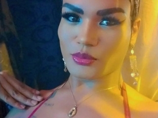 Webcam sex con Shairadollts