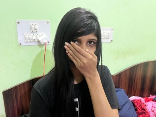 Webcam sex with Shalinishurbhi