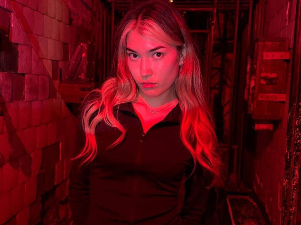 Shanelungsford's profile - Image n°1