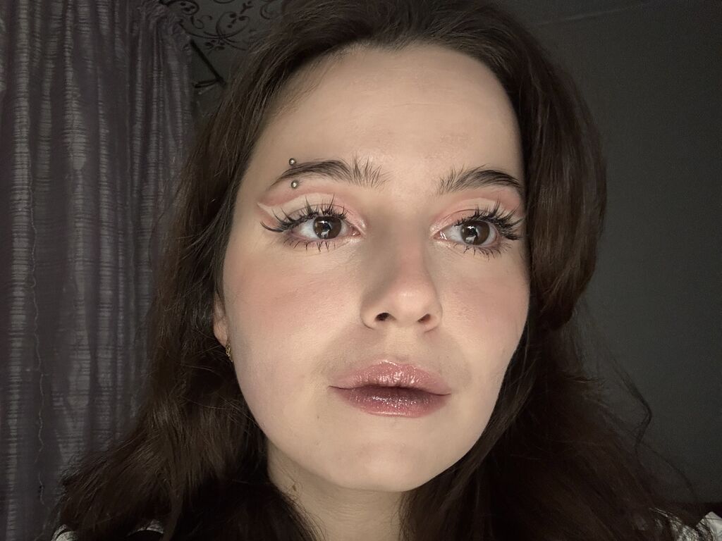 Perfil con Shanilukander - Imagen  n°0