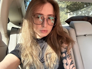 Webcam sex con She_Tora