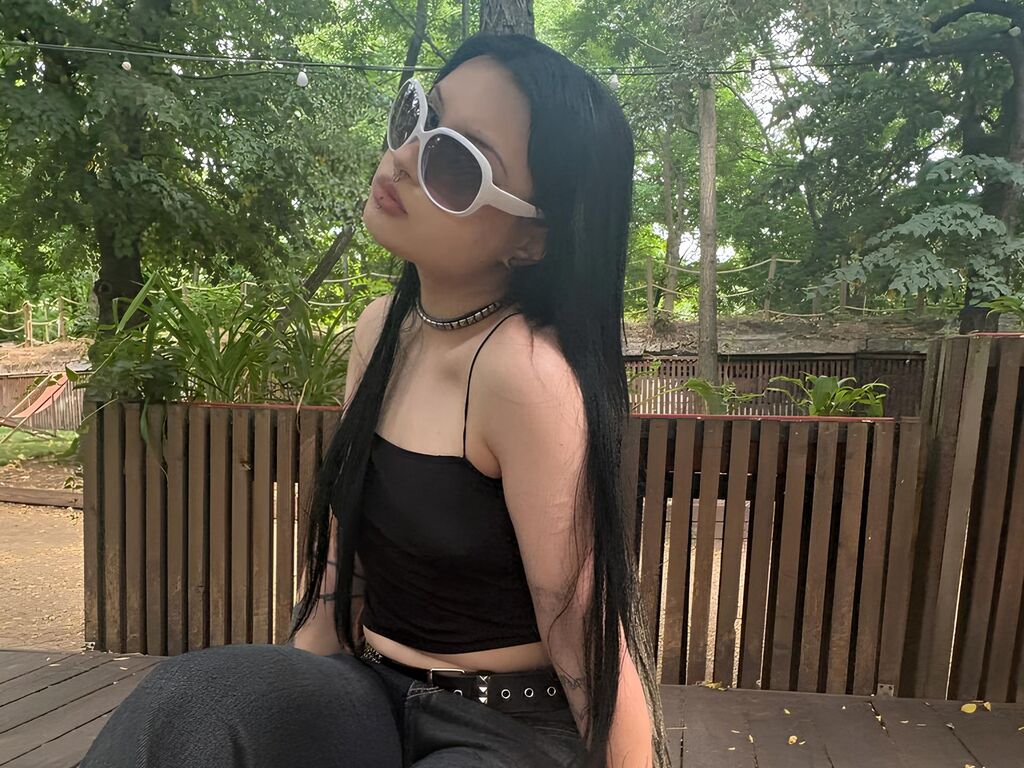 Shemikagnerre's profile - Image n°1