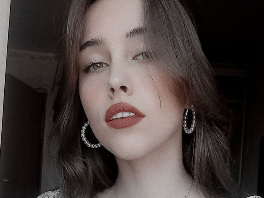 Shininghelen's profile - Image n°0