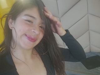 Sexo por webcam con Shirleyaura