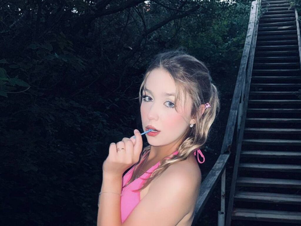 Shonathommarson's profile - Image n°0