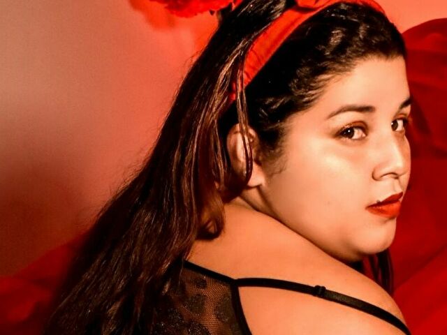 SiennaAdams's profile - Image n°4