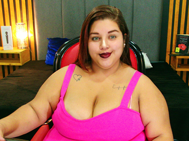 SiennaAdams's profile - Image n°8