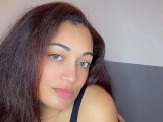 Webcam sex with Siennarosexoxo