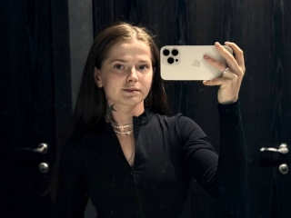 Sexo por webcam con Silvanayee