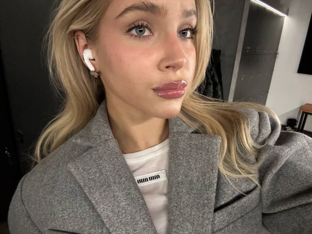 Silviacoatsworth' profilo - Immagine n°1