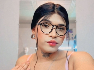 Sexo por webcam con Simoneshine