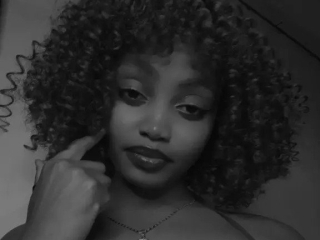 Webcam sex with Sinfulmusetv