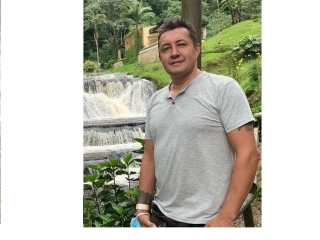 Live Sex Singlesexyman22