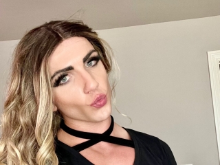 Sexo por webcam con Sissykinkycaden