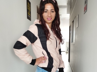 Live Sex Skinny_Bitch_Xxx