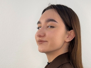 Sexo por webcam con Slyvialarita