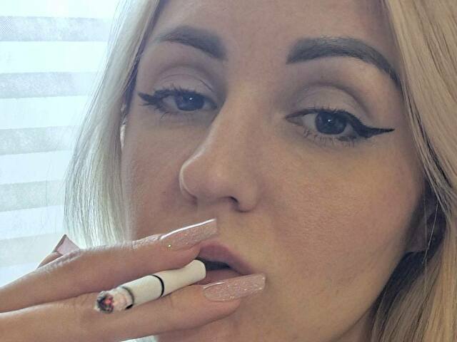 Profil de Smokeblonde - Photo n°3
