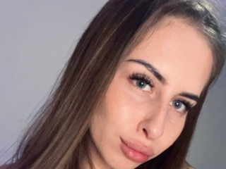 Webcam sex con Soffiryan