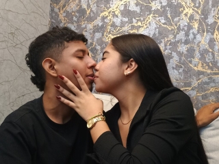 Webcam sex with Sofiaandleonel