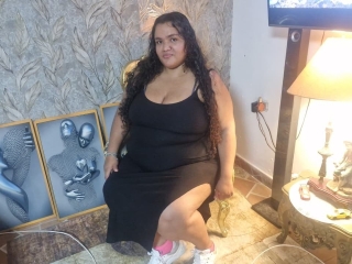 Sexo por webcam con Sofyabigtitsx