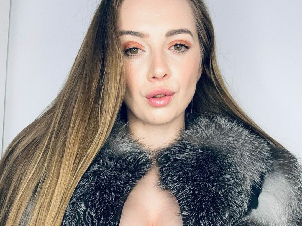 Sophialeoni's profile - Image n°3